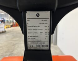 4. BT LPE200-8 Palletwagen - Hefx 3.JPG