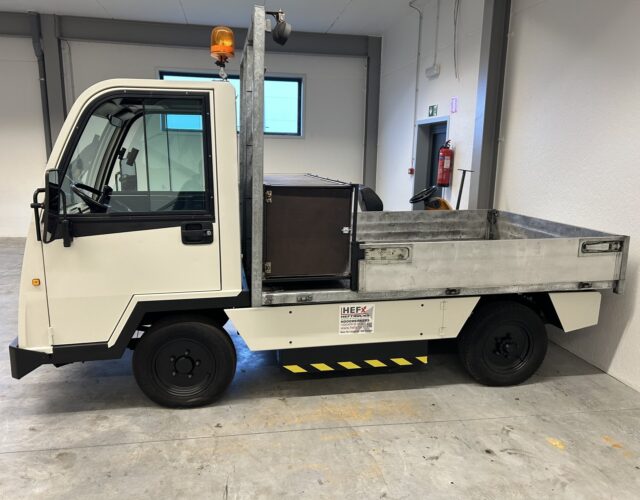 33. Spijkstaal Trekker - Hefix Komerco 1.JPG