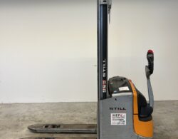 18. Still EXV 12 LI Stapelaar - Hefx 2.JPG