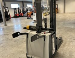 20. Atlet PSP160 Palletwagen - Hefx 5.JPG