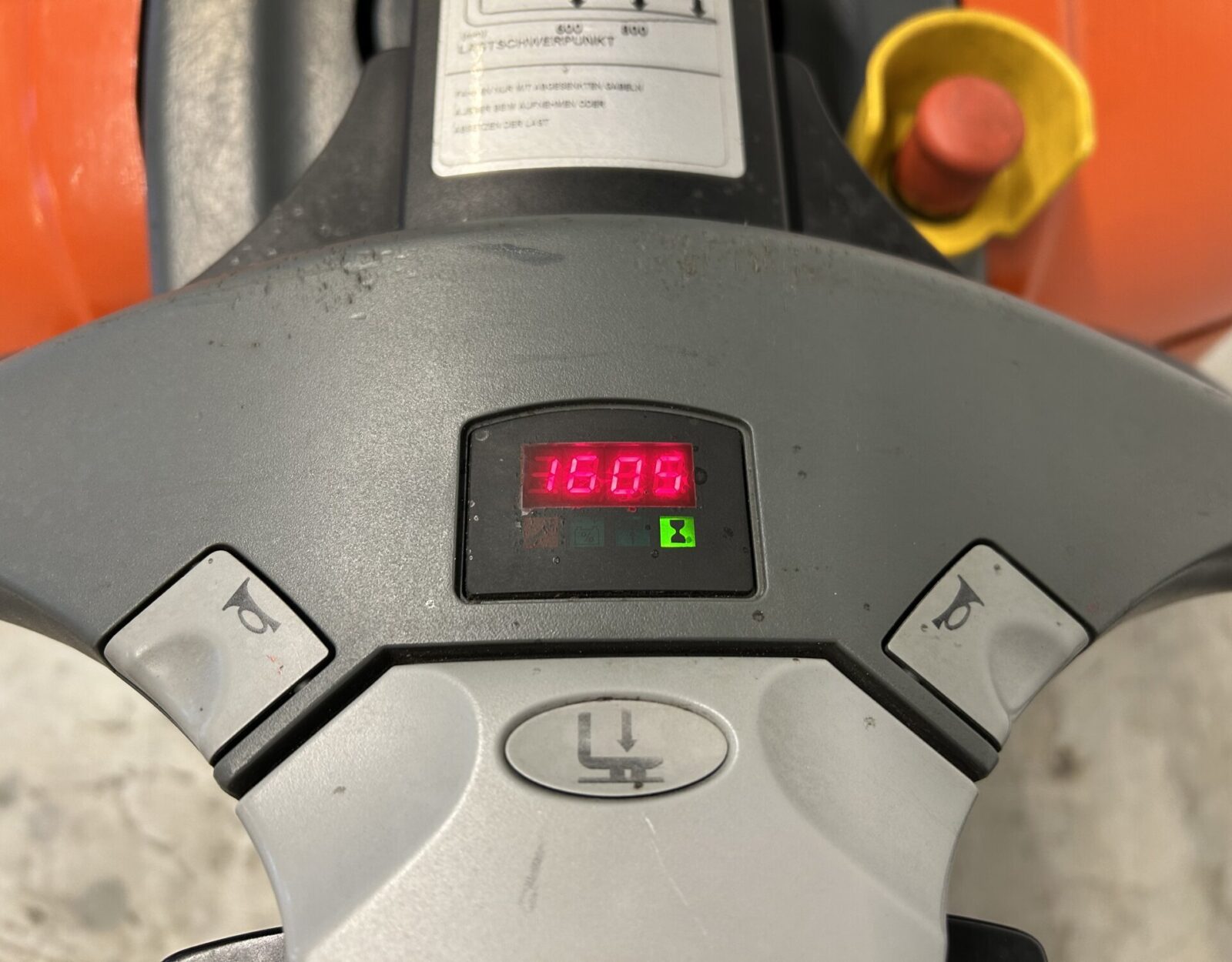 23. BT SPE160L Stapelaar - Hefx 8.JPG