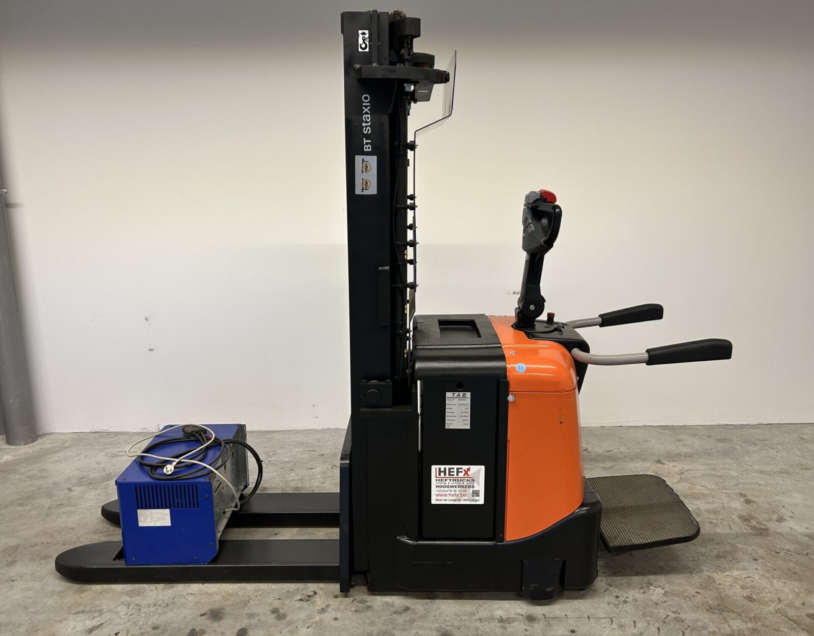 24. BT SPE-160 Stapelaar - Hefx 1.JPG