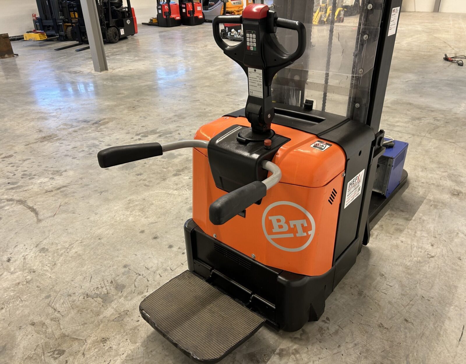 24. BT SPE-160 Stapelaar - Hefx 4.JPG