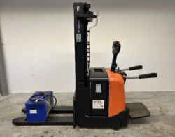 24. BT SPE-160 Stapelaar - Hefx 1.JPG