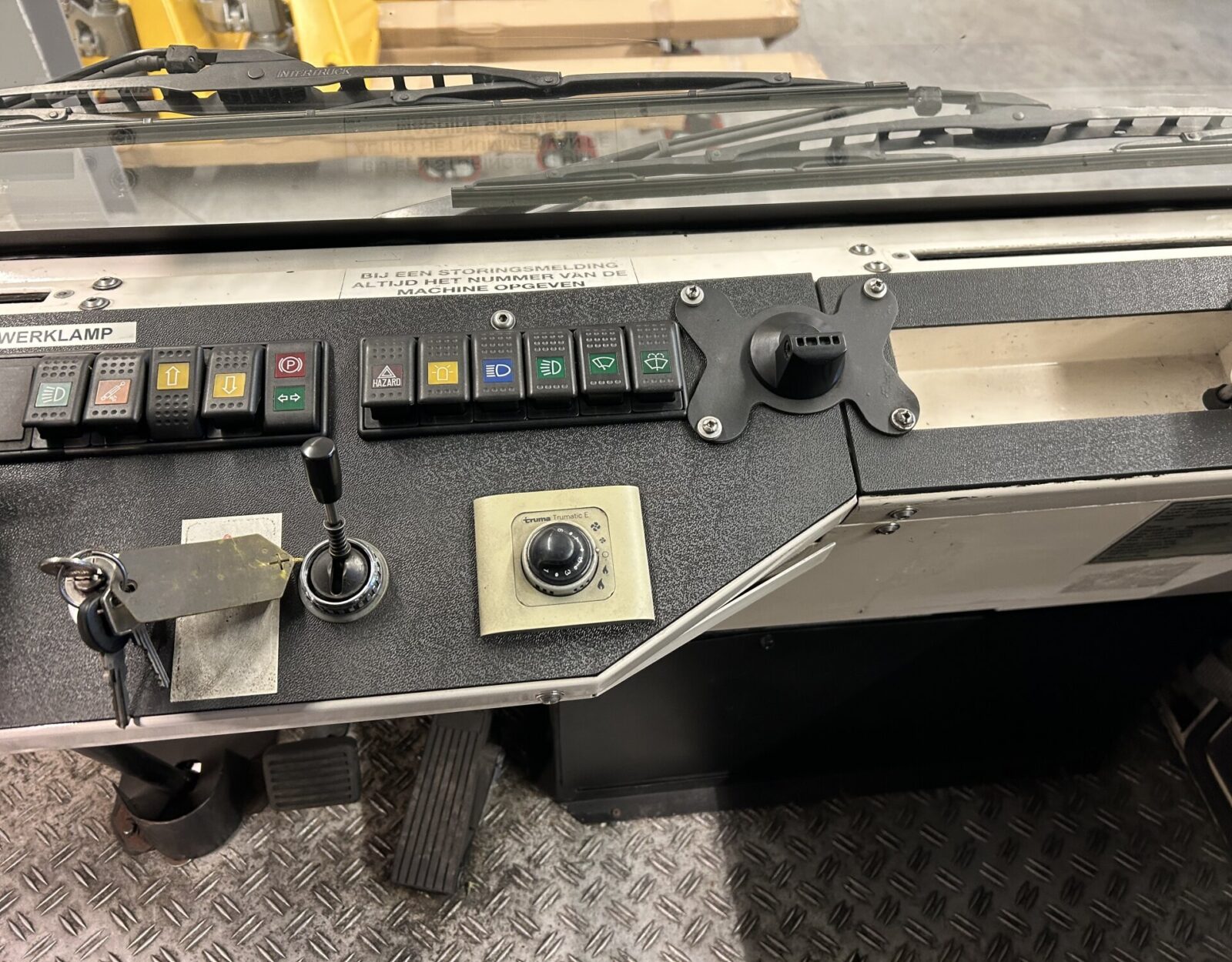 33. Spijkstaal Trekker - Hefix Komerco 11.JPG