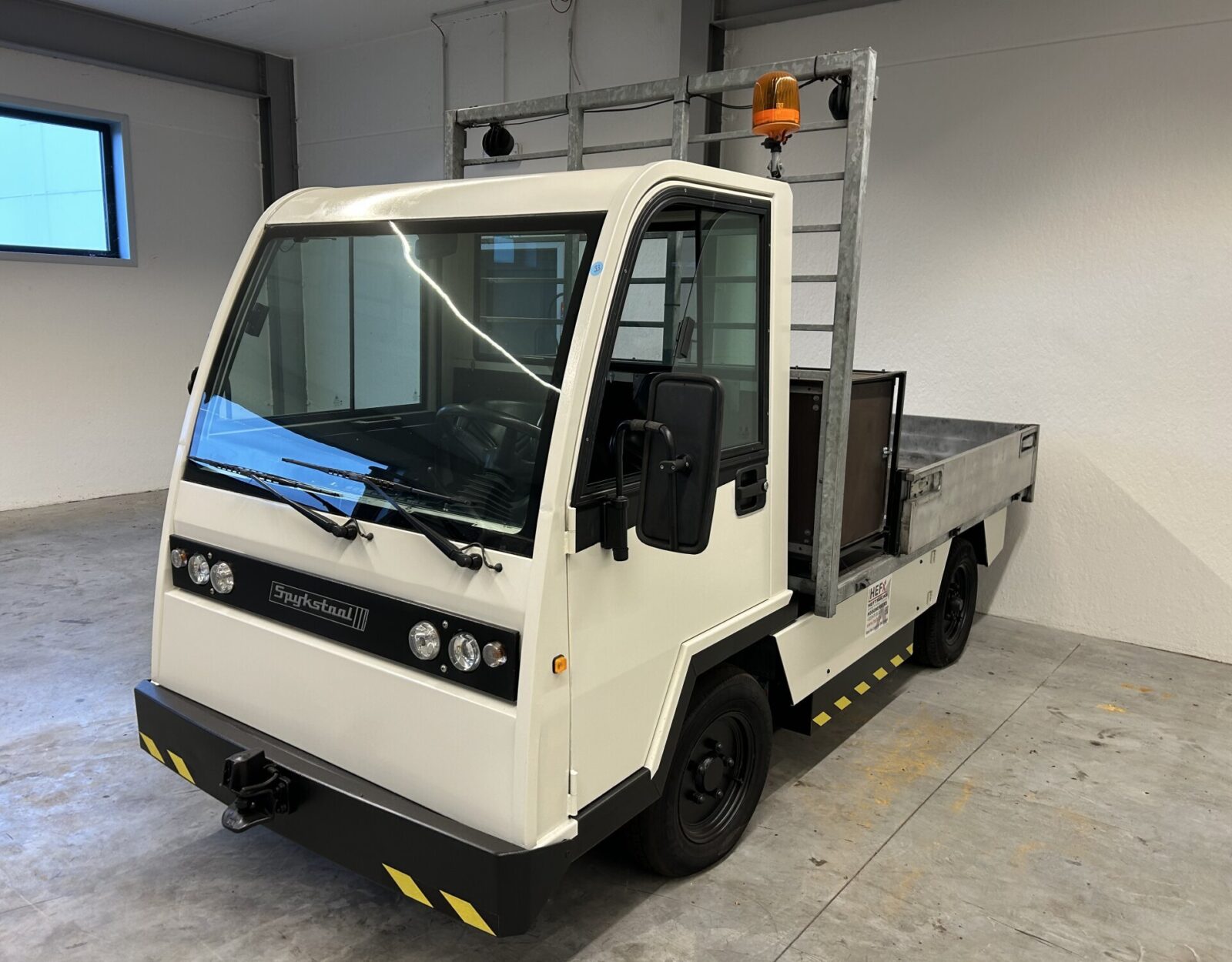 33. Spijkstaal Trekker - Hefix Komerco 2.JPG