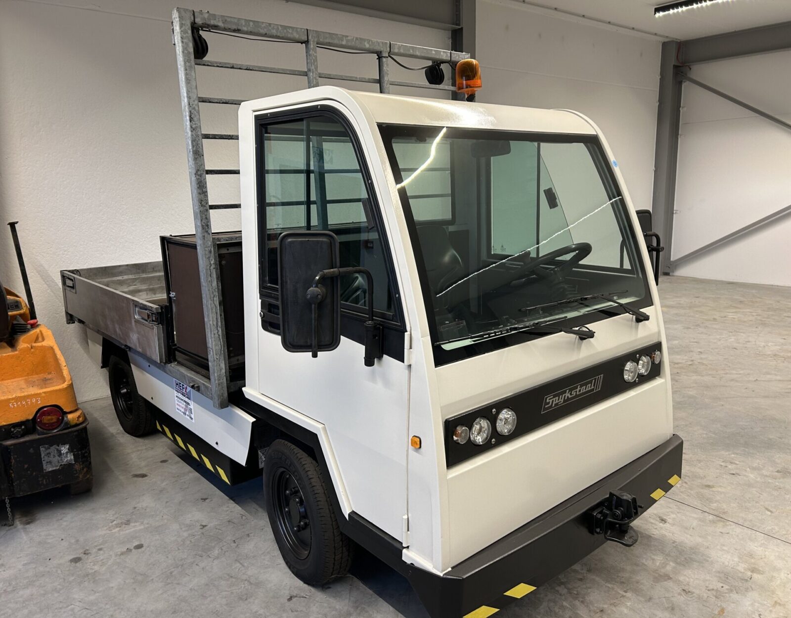 33. Spijkstaal Trekker - Hefix Komerco 5.JPG