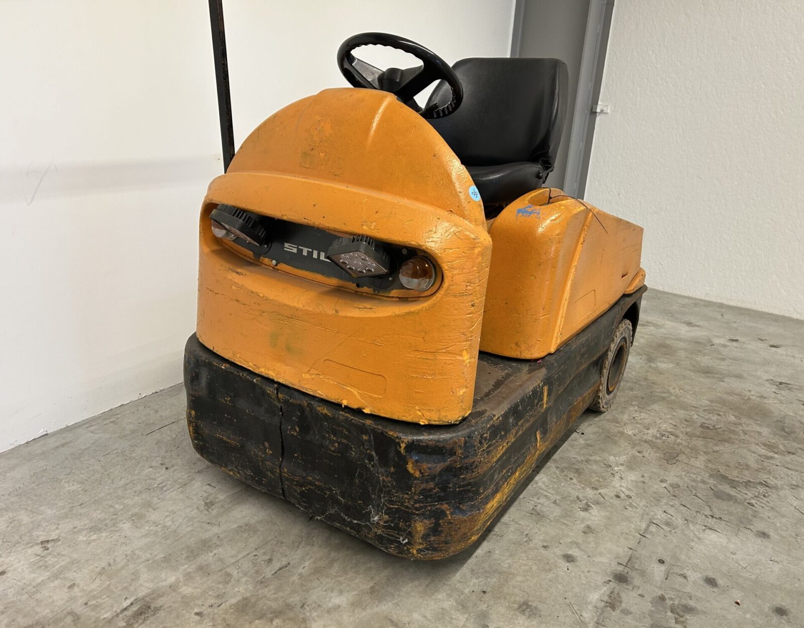 35. Still R06 Trekker - Hefx Komerco 3.JPG