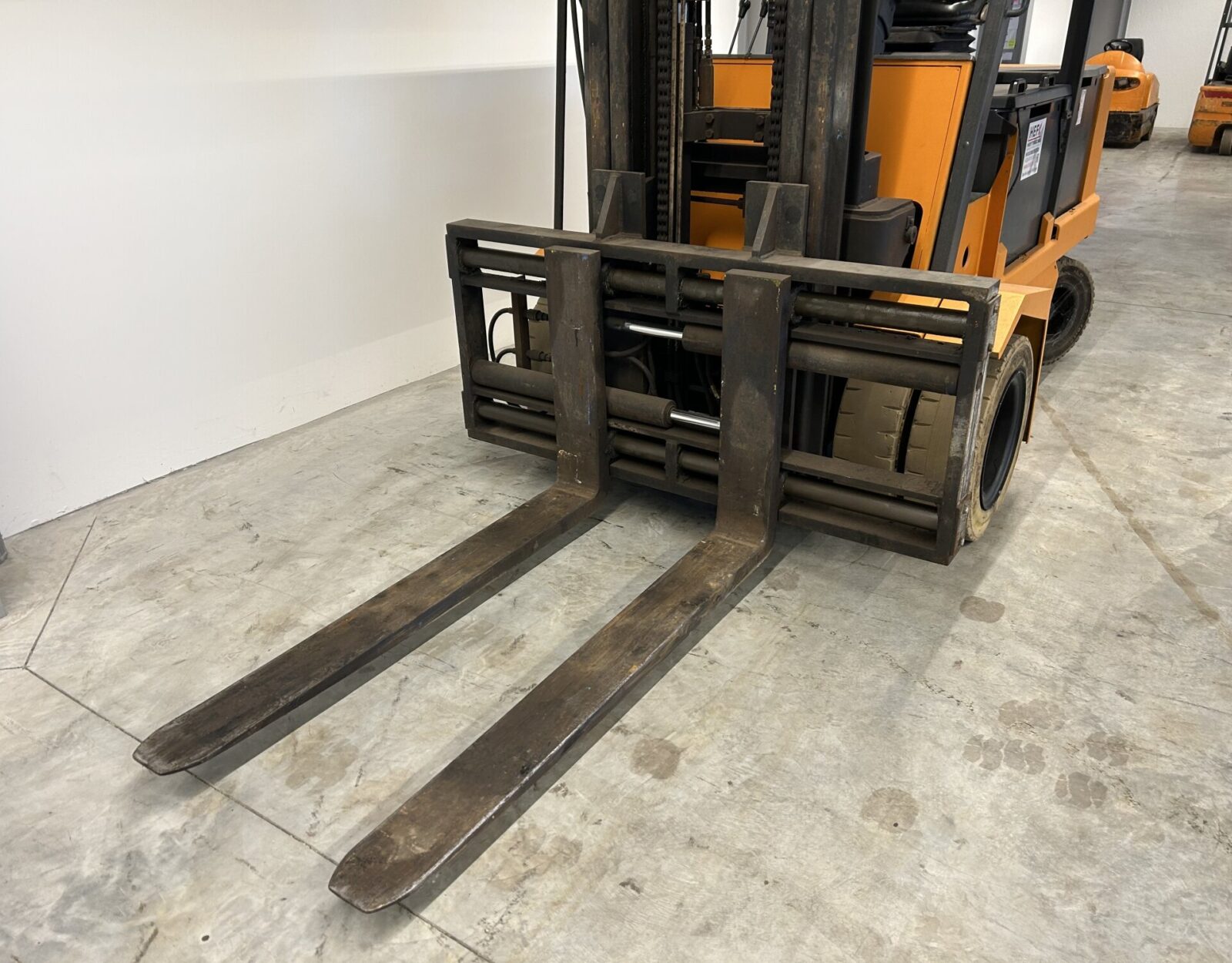 38. Carer R70N Elektrische Heftruck 7T - Hefx Komerco 2.JPG